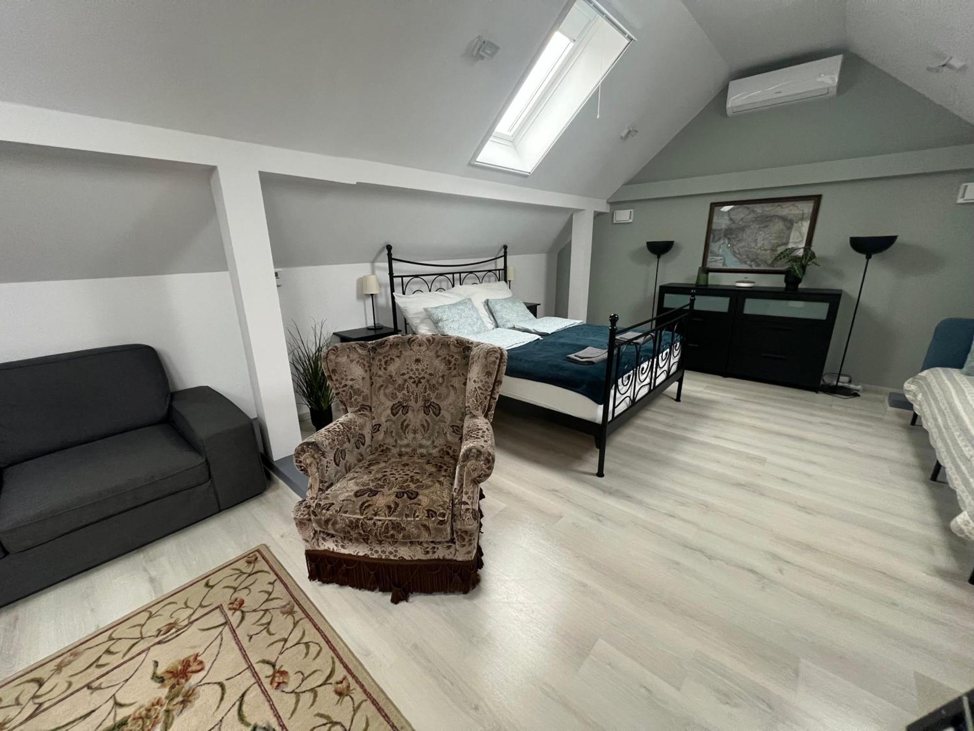 Buekkoes Apartman Lägenhet Szentendre Exteriör bild